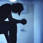 La adicción de un joven, resultado de tres generaciones